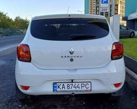 Белый Рено Сандеро, объемом двигателя 0.9 л и пробегом 45 тыс. км за 8300 $, фото 7 на Automoto.ua