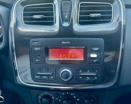 Білий Рено Сандеро, об'ємом двигуна 0.9 л та пробігом 53 тис. км за 9600 $, фото 20 на Automoto.ua