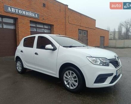Білий Рено Сандеро, об'ємом двигуна 1 л та пробігом 21 тис. км за 7300 $, фото 4 на Automoto.ua