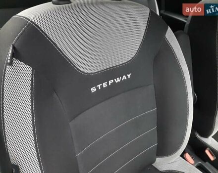 Белый Рено Сандеро, объемом двигателя 0.9 л и пробегом 108 тыс. км за 9999 $, фото 9 на Automoto.ua