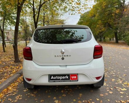 Білий Рено Сандеро, об'ємом двигуна 1 л та пробігом 99 тис. км за 7999 $, фото 5 на Automoto.ua