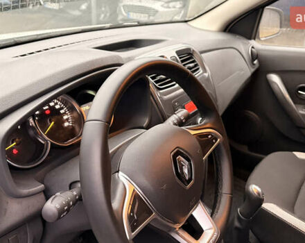 Білий Рено Сандеро, об'ємом двигуна 1.46 л та пробігом 17 тис. км за 13235 $, фото 6 на Automoto.ua