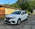 Белый Рено Сандеро, объемом двигателя 1 л и пробегом 22 тыс. км за 9999 $, фото 1 на Automoto.ua