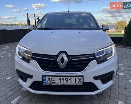 Белый Рено Сандеро, объемом двигателя 1 л и пробегом 131 тыс. км за 9800 $, фото 40 на Automoto.ua