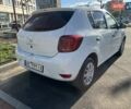 Белый Рено Сандеро, объемом двигателя 1 л и пробегом 131 тыс. км за 9800 $, фото 3 на Automoto.ua