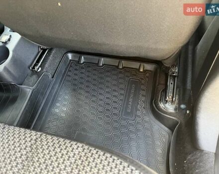 Белый Рено Сандеро, объемом двигателя 1 л и пробегом 131 тыс. км за 9800 $, фото 14 на Automoto.ua