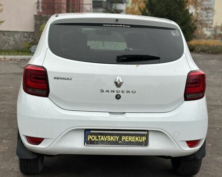 Белый Рено Сандеро, объемом двигателя 1 л и пробегом 51 тыс. км за 8000 $, фото 4 на Automoto.ua
