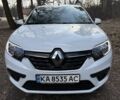 Белый Рено Сандеро, объемом двигателя 0.9 л и пробегом 80 тыс. км за 9962 $, фото 1 на Automoto.ua