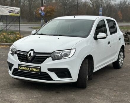 Белый Рено Сандеро, объемом двигателя 1 л и пробегом 51 тыс. км за 8000 $, фото 1 на Automoto.ua