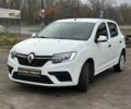 Белый Рено Сандеро, объемом двигателя 1 л и пробегом 51 тыс. км за 8000 $, фото 1 на Automoto.ua