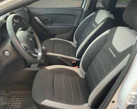 Белый Рено Сандеро, объемом двигателя 1.5 л и пробегом 65 тыс. км за 12700 $, фото 14 на Automoto.ua