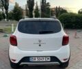Белый Рено Сандеро, объемом двигателя 1.5 л и пробегом 65 тыс. км за 12700 $, фото 3 на Automoto.ua