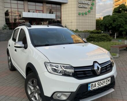Белый Рено Сандеро, объемом двигателя 1.5 л и пробегом 65 тыс. км за 12700 $, фото 6 на Automoto.ua