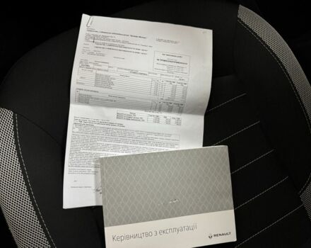 Белый Рено Сандеро, объемом двигателя 1.5 л и пробегом 136 тыс. км за 11000 $, фото 18 на Automoto.ua
