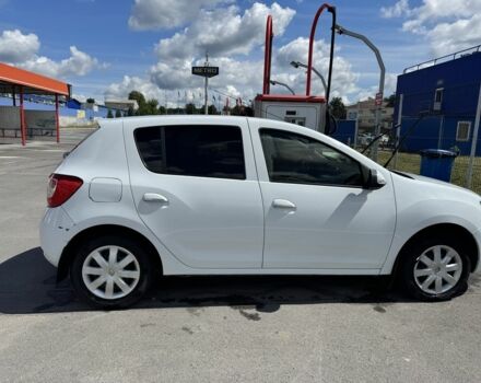 Белый Рено Сандеро, объемом двигателя 1.5 л и пробегом 108 тыс. км за 6907 $, фото 1 на Automoto.ua