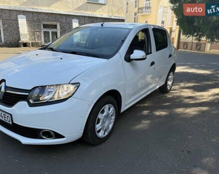Белый Рено Сандеро, объемом двигателя 1.15 л и пробегом 113 тыс. км за 5700 $, фото 1 на Automoto.ua