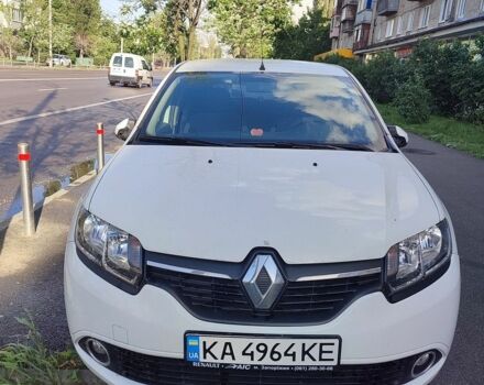 Белый Рено Сандеро, объемом двигателя 1.15 л и пробегом 153 тыс. км за 6250 $, фото 1 на Automoto.ua