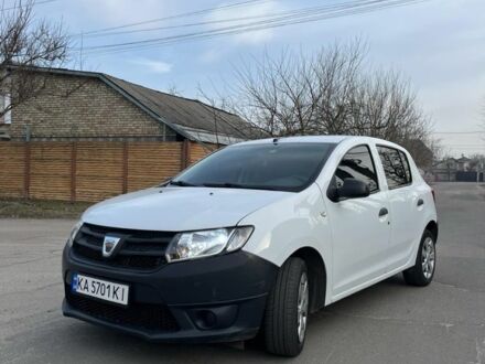 Білий Рено Сандеро, об'ємом двигуна 1.1 л та пробігом 184 тис. км за 3999 $, фото 1 на Automoto.ua