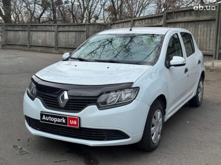 Рено Сандеро 2016 у Києві на Automoto.ua Білий Рено Сандеро, об'ємом двигуна 1.2 л та пробігом 152 тис. км за 7290 $, фото 1 на Automoto.ua