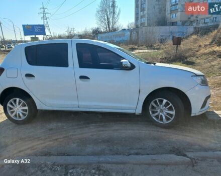 Белый Рено Сандеро, объемом двигателя 1.15 л и пробегом 320 тыс. км за 2700 $, фото 1 на Automoto.ua
