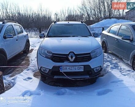 Белый Рено Сандеро, объемом двигателя 1.46 л и пробегом 383 тыс. км за 4000 $, фото 1 на Automoto.ua