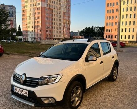 Белый Рено Сандеро, объемом двигателя 0.9 л и пробегом 157 тыс. км за 7099 $, фото 1 на Automoto.ua
