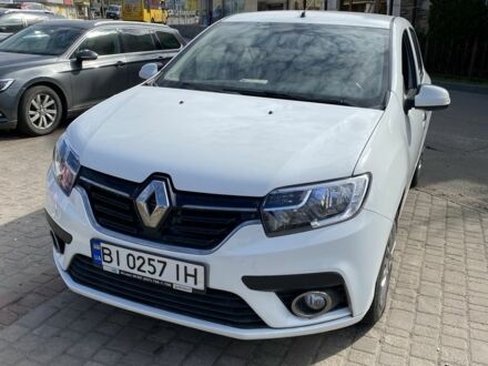 Рено Сандеро 2018 в Полтаве на Automoto.ua Белый Рено Сандеро, объемом двигателя 1 л и пробегом 110 тыс. км за 7950 $, фото 1 на Automoto.ua