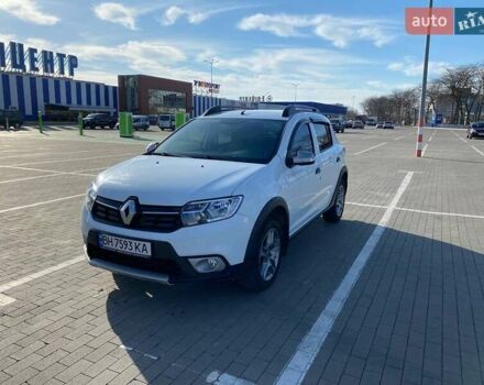 Білий Рено Сандеро, об'ємом двигуна 1.46 л та пробігом 68 тис. км за 11900 $, фото 1 на Automoto.ua