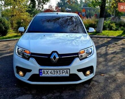Білий Рено Сандеро, об'ємом двигуна 0.9 л та пробігом 13 тис. км за 9870 $, фото 1 на Automoto.ua