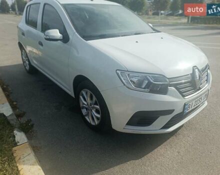Білий Рено Сандеро, об'ємом двигуна 1 л та пробігом 168 тис. км за 7200 $, фото 1 на Automoto.ua