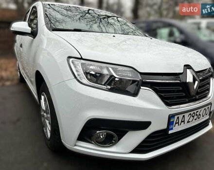 Білий Рено Сандеро, об'ємом двигуна 1.46 л та пробігом 38 тис. км за 8200 $, фото 1 на Automoto.ua