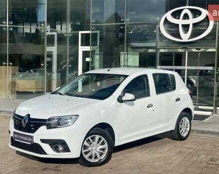 Білий Рено Сандеро, об'ємом двигуна 1.46 л та пробігом 80 тис. км за 8339 $, фото 1 на Automoto.ua