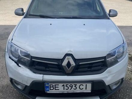 Рено Сандеро 2019 в Ужгороде на Automoto.ua Белый Рено Сандеро, объемом двигателя 0.9 л и пробегом 75 тыс. км за 10309 $, фото 1 на Automoto.ua