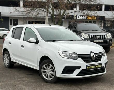 Белый Рено Сандеро, объемом двигателя 1 л и пробегом 51 тыс. км за 8000 $, фото 1 на Automoto.ua