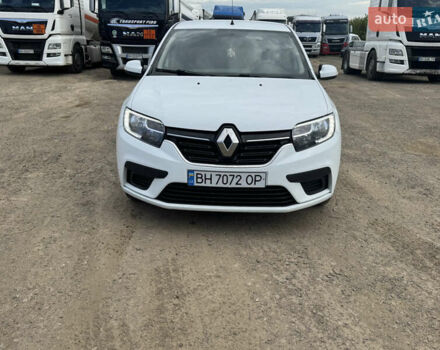 Белый Рено Сандеро, объемом двигателя 1.46 л и пробегом 147 тыс. км за 8999 $, фото 1 на Automoto.ua