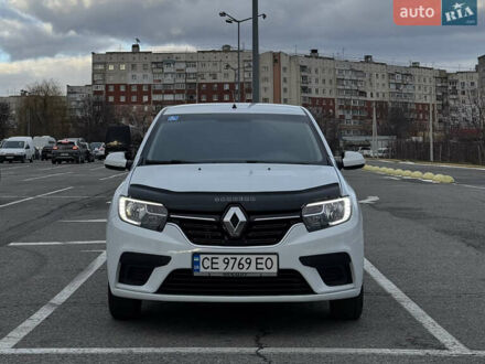 Рено Сандеро 2020 в Черновцах на Automoto.ua Белый Рено Сандеро, объемом двигателя 1 л и пробегом 80 тыс. км за 5100 $, фото 1 на Automoto.ua