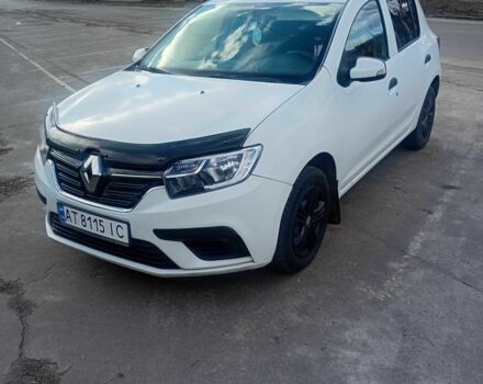 Белый Рено Сандеро, объемом двигателя 1 л и пробегом 207 тыс. км за 7100 $, фото 1 на Automoto.ua