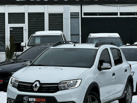 Білий Рено Сандеро, об'ємом двигуна 1.46 л та пробігом 92 тис. км за 13300 $, фото 1 на Automoto.ua