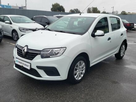 Белый Рено Сандеро, объемом двигателя 1 л и пробегом 93 тыс. км за 7790 $, фото 1 на Automoto.ua