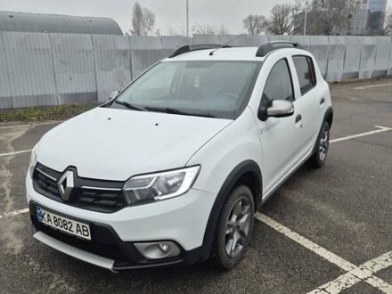 Білий Рено Сандеро, об'ємом двигуна 1.46 л та пробігом 75 тис. км за 13200 $, фото 1 на Automoto.ua