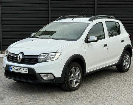 Білий Рено Сандеро, об'ємом двигуна 0.9 л та пробігом 110 тис. км за 10599 $, фото 1 на Automoto.ua