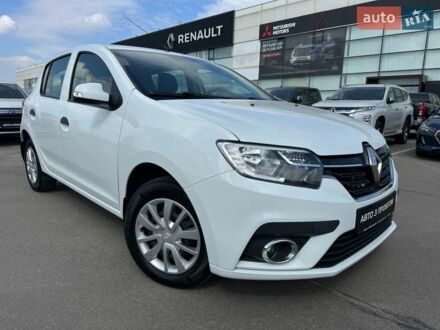 Білий Рено Сандеро, об'ємом двигуна 1.46 л та пробігом 119 тис. км за 10900 $, фото 1 на Automoto.ua