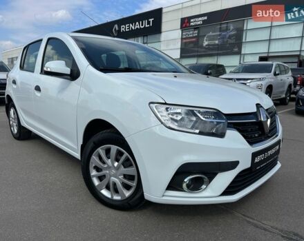 Белый Рено Сандеро, объемом двигателя 1.46 л и пробегом 119 тыс. км за 10900 $, фото 1 на Automoto.ua