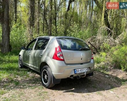 Бежевий Рено Сандеро, об'ємом двигуна 1.6 л та пробігом 174 тис. км за 5500 $, фото 13 на Automoto.ua