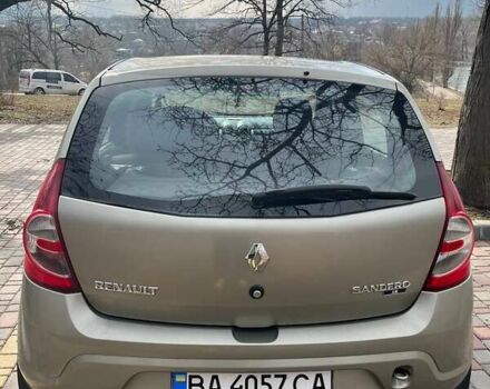 Бежевий Рено Сандеро, об'ємом двигуна 1.6 л та пробігом 174 тис. км за 5500 $, фото 5 на Automoto.ua