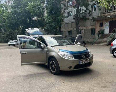 Бежевий Рено Сандеро, об'ємом двигуна 1.6 л та пробігом 174 тис. км за 5500 $, фото 10 на Automoto.ua