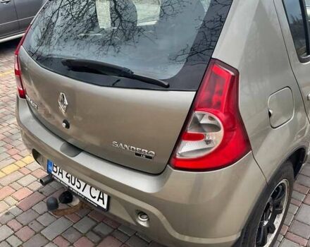 Бежевий Рено Сандеро, об'ємом двигуна 1.6 л та пробігом 174 тис. км за 5500 $, фото 7 на Automoto.ua