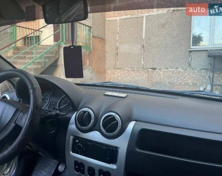 Бежевий Рено Сандеро, об'ємом двигуна 1.6 л та пробігом 174 тис. км за 5500 $, фото 17 на Automoto.ua