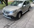 Бежевый Рено Сандеро, объемом двигателя 1.6 л и пробегом 106 тыс. км за 6000 $, фото 1 на Automoto.ua