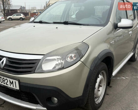 Бежевый Рено Сандеро, объемом двигателя 1.6 л и пробегом 140 тыс. км за 6700 $, фото 23 на Automoto.ua